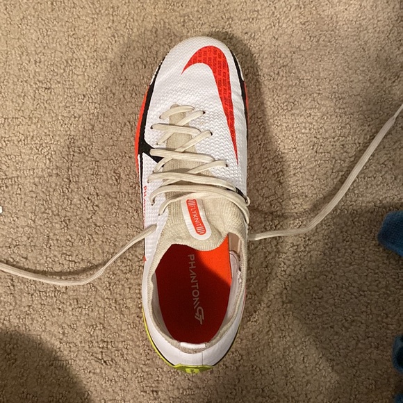 Nike Phantom GT 2 PRO FG women’s Soccer Cleats DA4432-167 - Picture 2 of 5